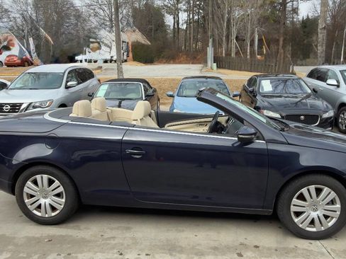 Used 2009 Volkswagen Eos Komfort image 13