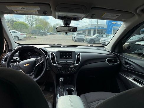 Used 2019 Chevrolet Equinox LT AWD/4WD image 11