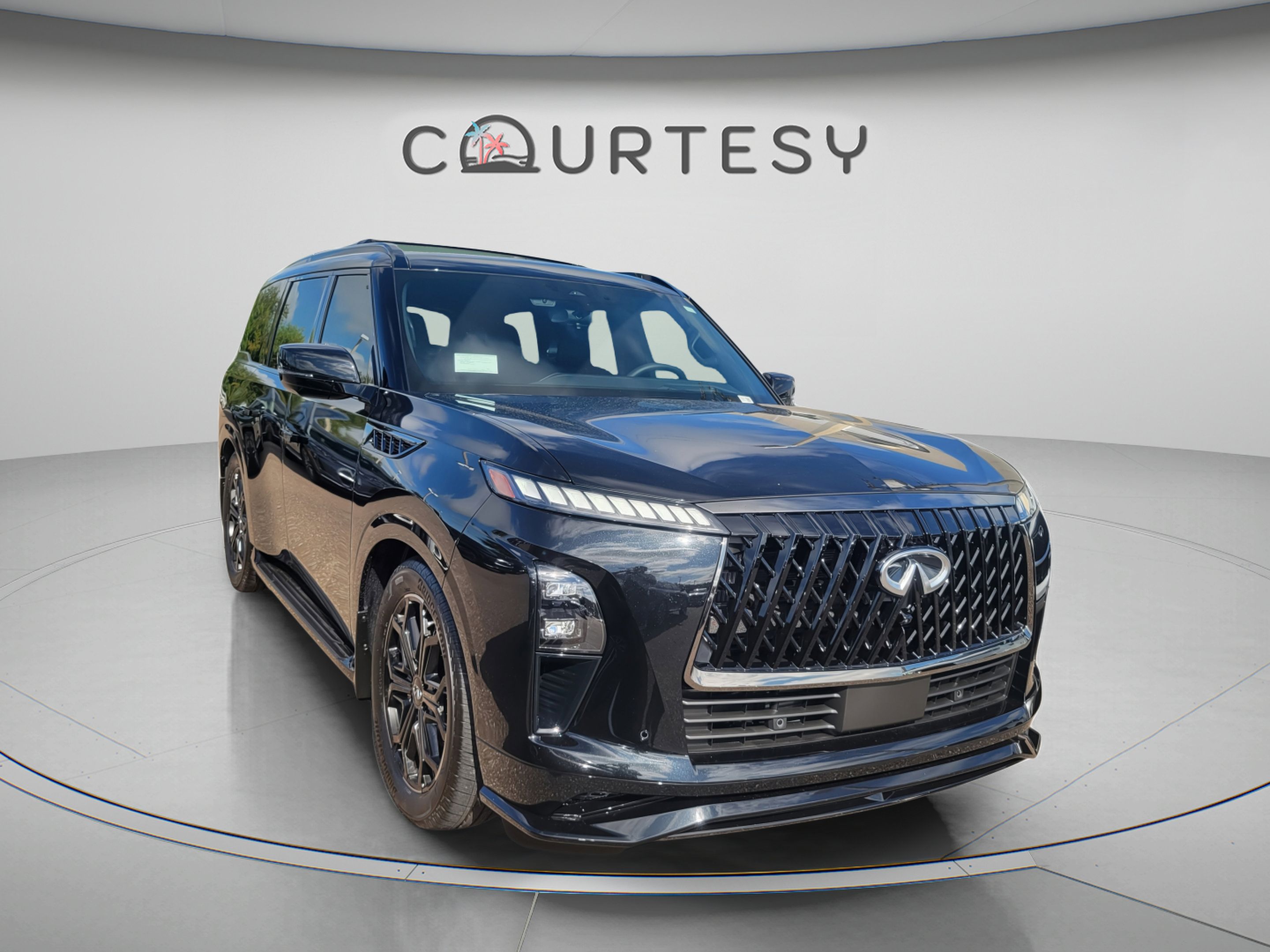 Certified 2026 INFINITI QX80 4WD w/ Sport Exterior Package image 4