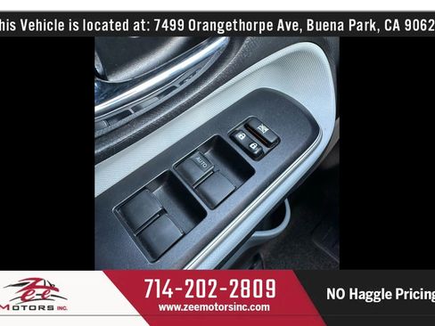 Used 2014 Toyota Prius C Two image 27