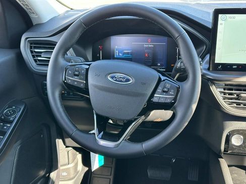 New 2026 Ford Escape SE image 6