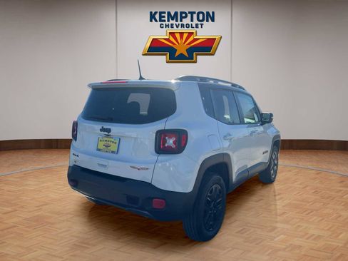 Used 2018 Jeep Renegade Trailhawk w/ UConnect 8.4 Nav Group image 6