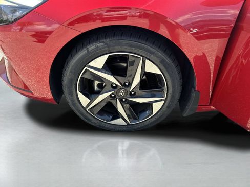 Certified 2023 Hyundai Elantra SEL w/ Convenience Package FWD image 35