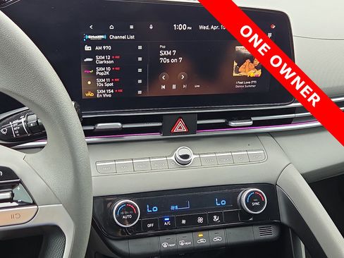 Used 2024 Hyundai Elantra SEL FWD image 16