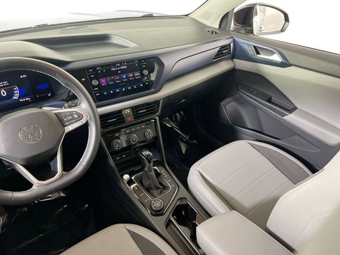 Used 2023 Volkswagen Taos SE image 22