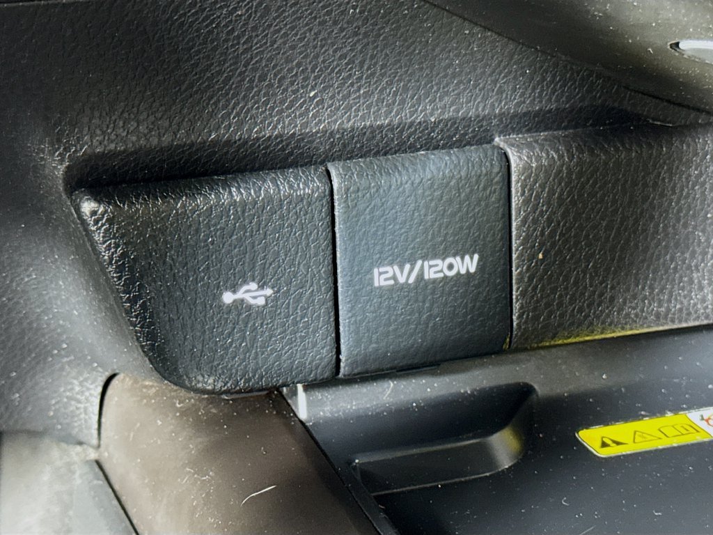 Used 2022 Toyota Camry XSE AWD/4WD image 22