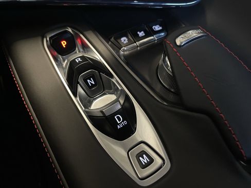 Used 2024 Chevrolet Corvette Stingray Premium Conv w/ Stealth Interior Trim Package image 19