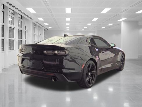 Used 2019 Chevrolet Camaro LT w/ RS Package RWD image 4