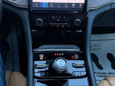 Used 2022 Jeep Grand Cherokee Summit image 43