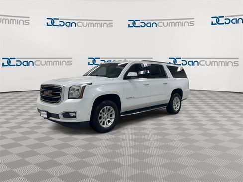 Used 2019 GMC Yukon XL SLT image 4