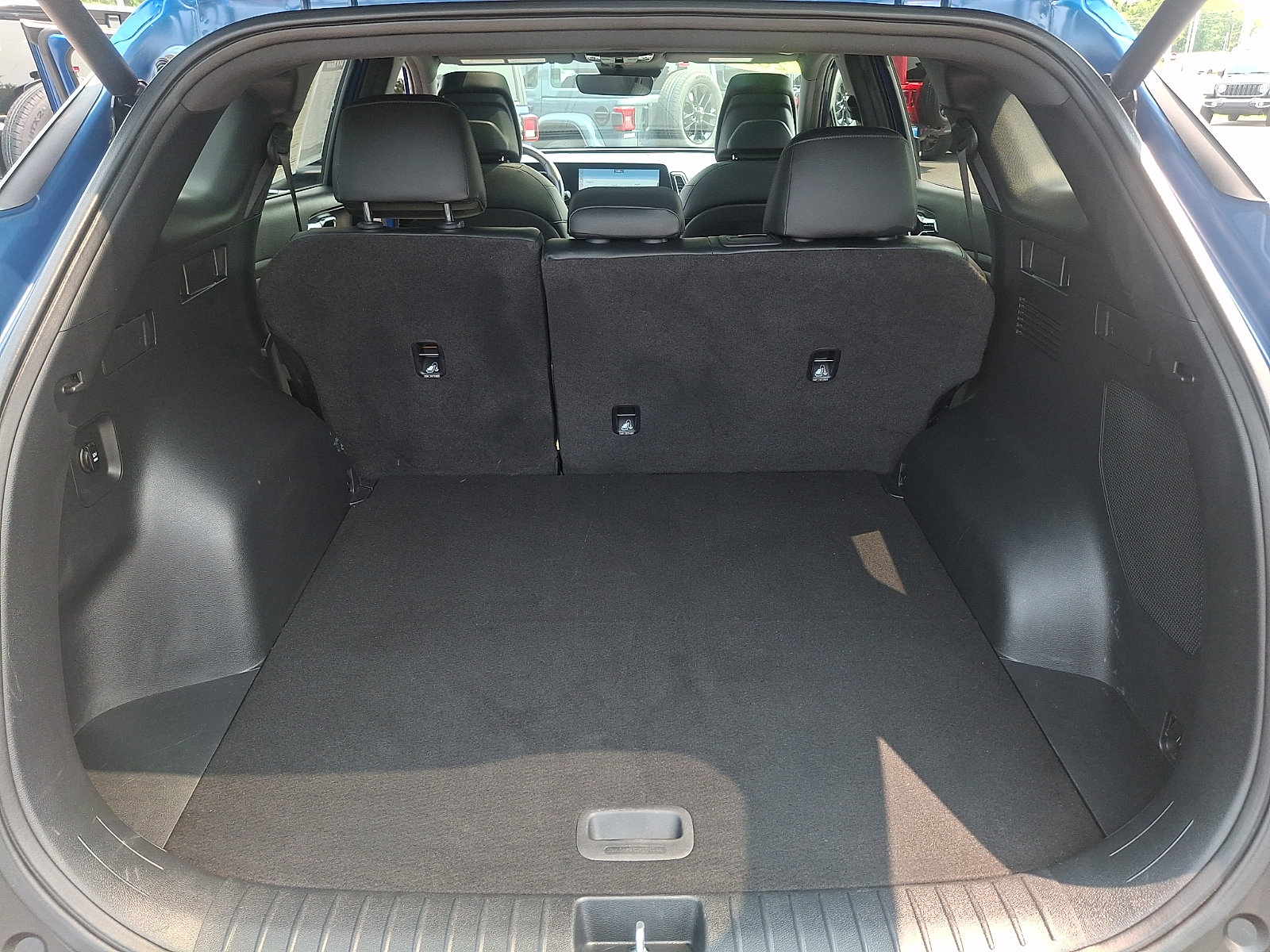 Used 2023 Kia Sportage X-Pro AWD/4WD image 31