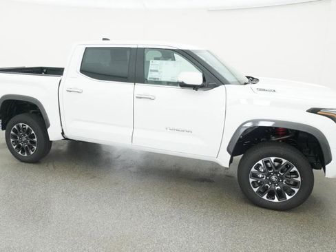 New 2026 Toyota Tundra Limited AWD/4WD image 34