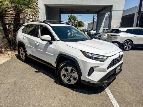 Used 2024 Toyota RAV4 XLE w/ Convenience Package AWD/4WD image 2