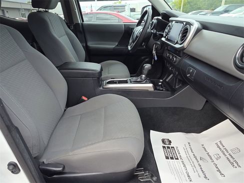 Used 2021 Toyota Tacoma SR5 image 14