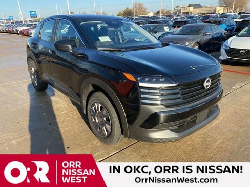 New 2026 Nissan Kicks S image 7