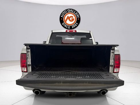 Used 2012 RAM 1500 Express RWD image 20