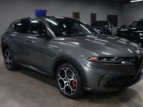 Used 2024 Alfa Romeo Tonale Veloce w/ Active Assist Package image 7