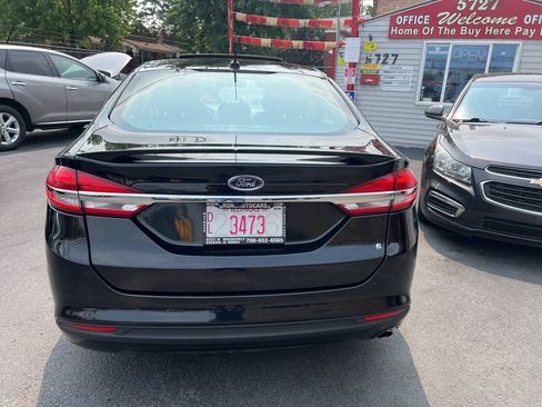 Used 2017 Ford Fusion SE w/ Equipment Group 601A FWD image 5