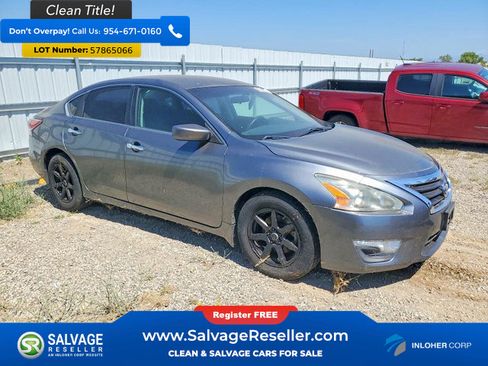 Used 2014 Nissan Altima 2.5 S FWD image 5