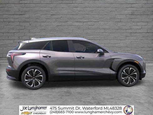 New 2026 Chevrolet Blazer EV LT AWD/4WD image 5