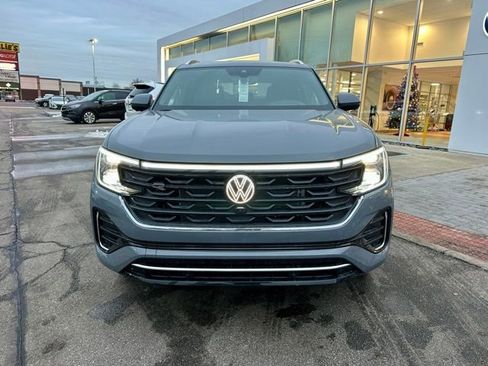 New 2026 Volkswagen Atlas Cross Sport SEL Premium R-Line AWD/4WD image 2