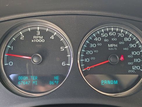 Used 2012 Chevrolet Avalanche LTZ AWD/4WD image 11