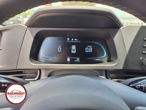 Used 2025 Hyundai Elantra Sport FWD image 21