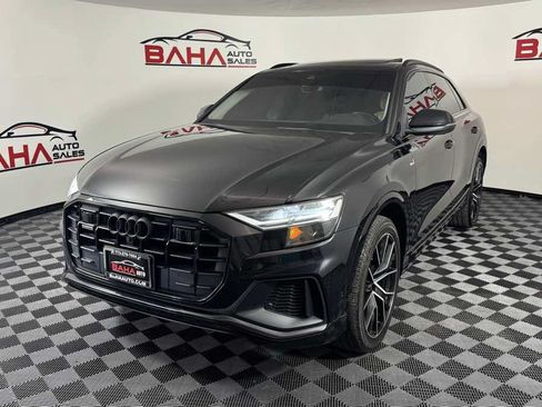 Used 2020 Audi Q8 Premium Plus w/ Premium Plus Package AWD/4WD image 3