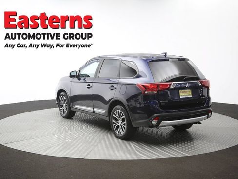 Used 2018 Mitsubishi Outlander ES AWD/4WD image 63