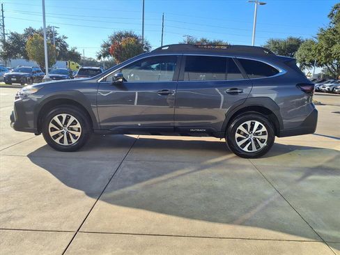 Certified 2025 Subaru Outback Premium image 22