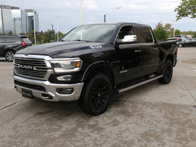 Used 2019 RAM 1500 Laramie AWD/4WD image 3