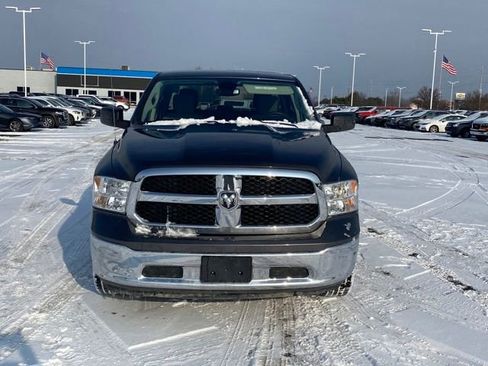 Used 2023 RAM 1500 Classic SLT image 2