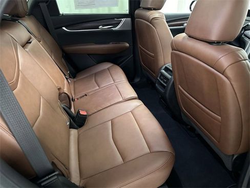 Certified 2023 Cadillac XT5 Premium Luxury image 18