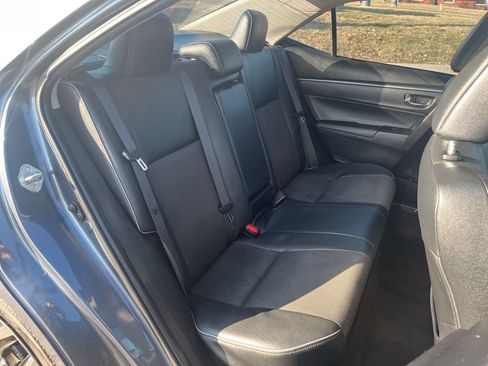 Used 2015 Toyota Corolla S image 20