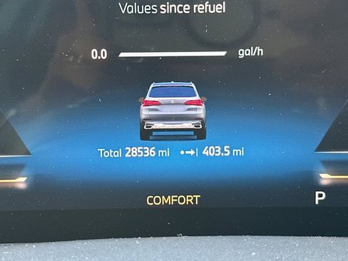 Used 2024 BMW X5 xDrive40i w/ Parking Assistance Package AWD/4WD image 25