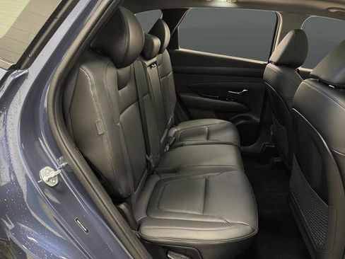 Used 2025 Hyundai Tucson Limited image 34