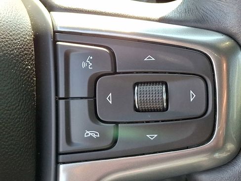 Used 2022 Chevrolet Silverado 1500 RST image 24