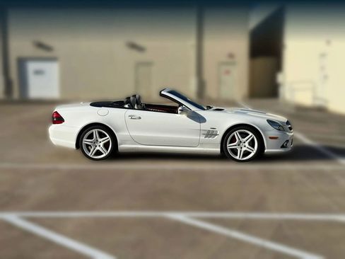 Used 2009 Mercedes-Benz SL 550 image 10