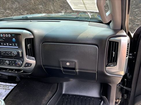 Used 2017 Chevrolet Silverado 1500 LT w/ All Star Edition AWD/4WD image 14