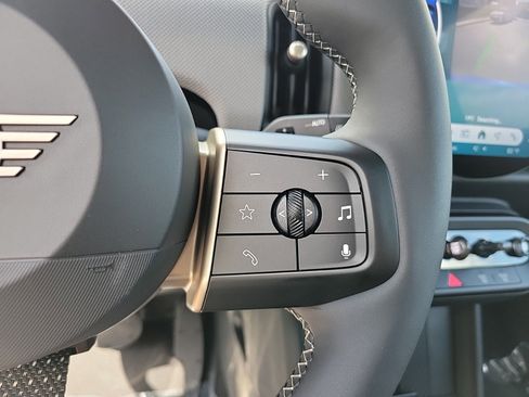 New 2025 MINI Cooper S image 18