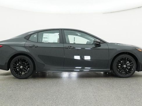 New 2026 Toyota Camry SE FWD image 27