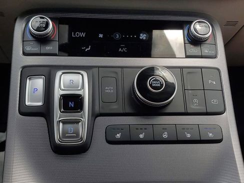 Used 2024 Hyundai Palisade Calligraphy FWD image 31