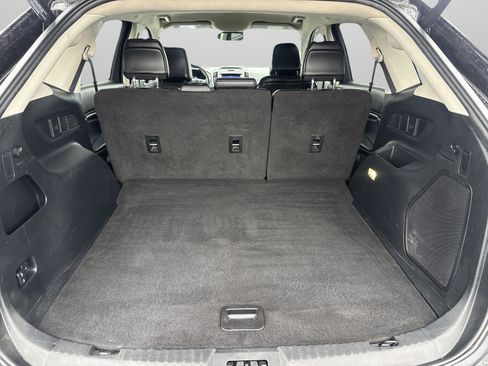 Used 2020 Ford Edge Titanium image 9