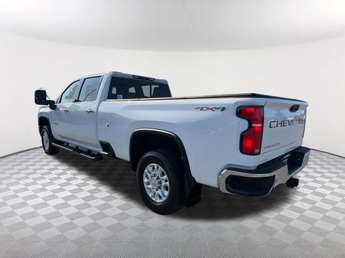 Used 2024 Chevrolet Silverado 3500 LTZ w/ LTZ Convenience Package AWD/4WD image 7