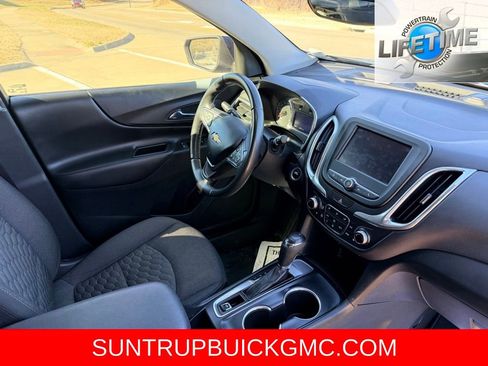 Used 2020 Chevrolet Equinox LT image 6