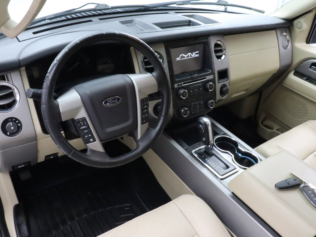 Used 2015 Ford Expedition Limited w/ Equipment Group 301A AWD/4WD image 12