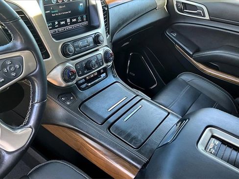 Used 2020 GMC Yukon XL Denali w/ Denali Ultimate Package image 11