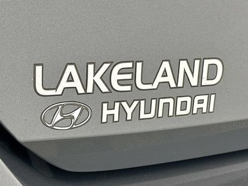 Used 2025 Hyundai Elantra Sport FWD image 28