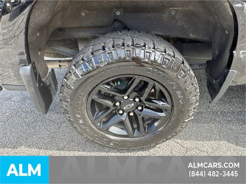 Used 2023 Chevrolet Silverado 1500 LT Trail Boss image 19