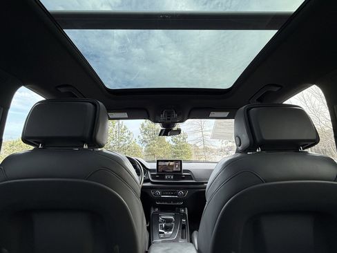 Used 2018 Audi SQ5 Prestige w/ Prestige Package image 33